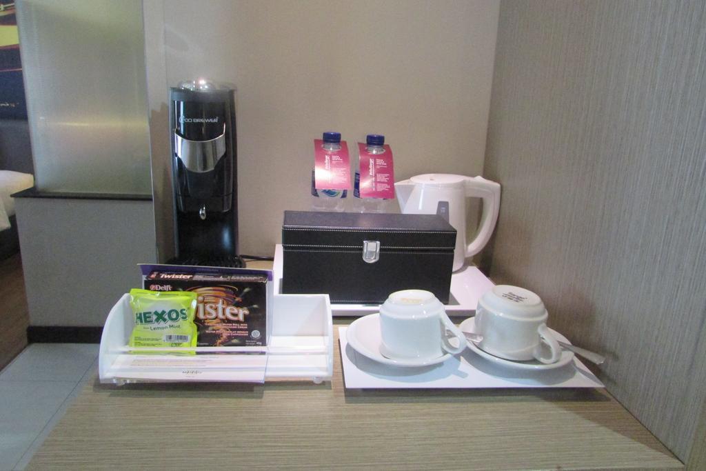 Mercure Palu Esterno foto