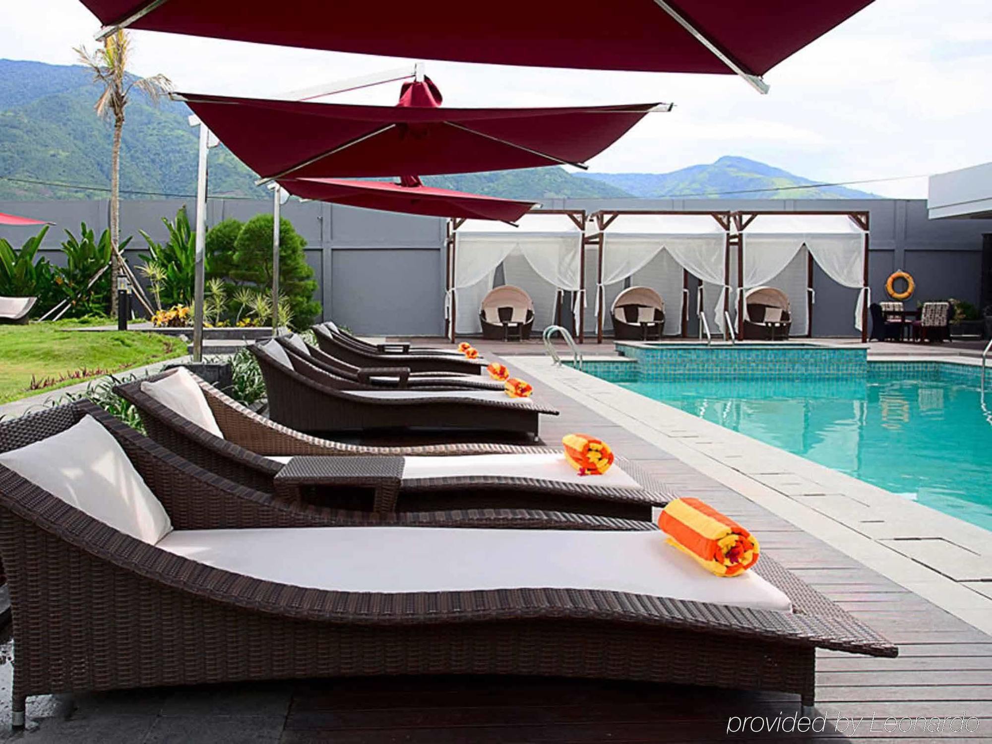 Mercure Palu Esterno foto