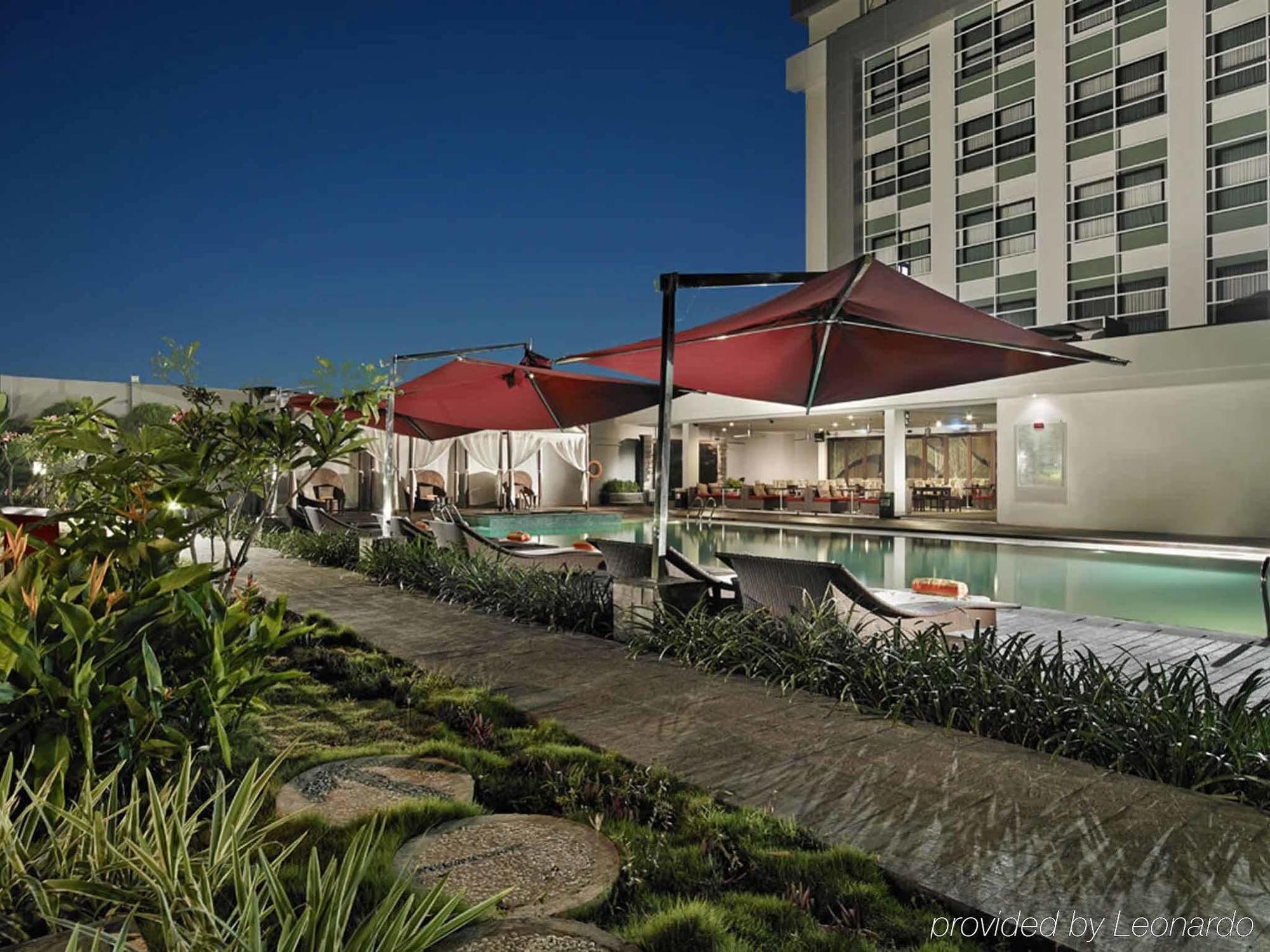 Mercure Palu Esterno foto
