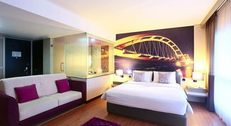 Mercure Palu Esterno foto